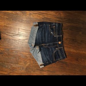 American eagle shorts size 4